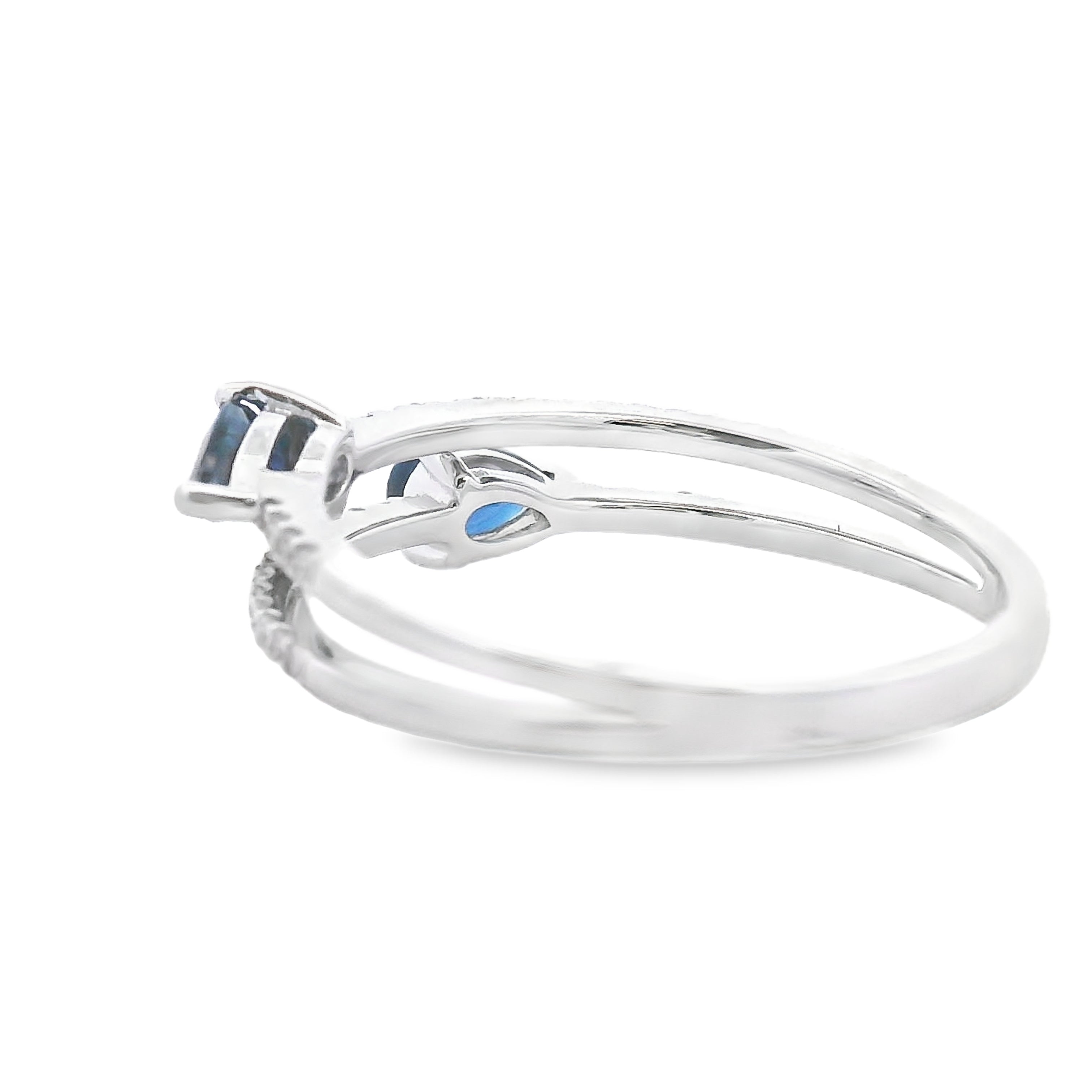 Natural .70ct Sapphire Diamond Ring 14KT White Gold